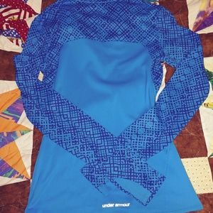 Small Women's Under Armour 1/4 zip